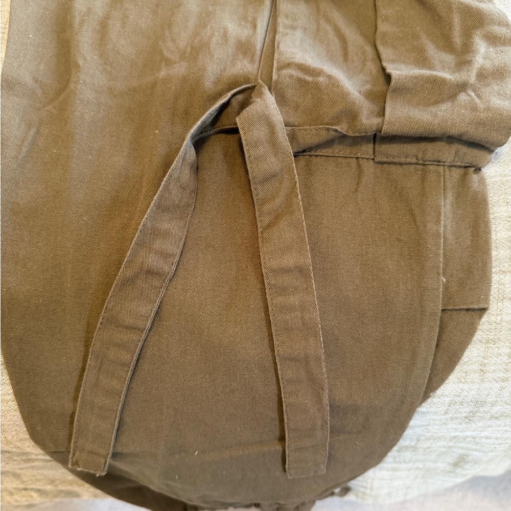 Women Parachute Pants - Picture 6 of 7